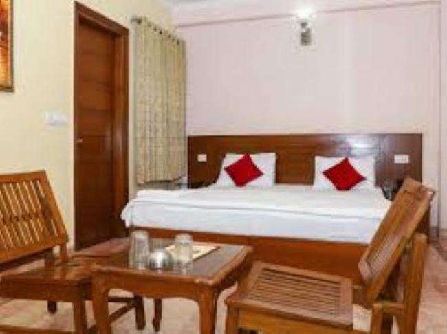 Indira International Inn New Delhi Exterior photo